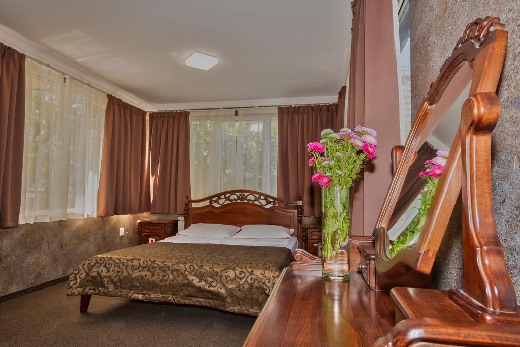 Hotel Perfect Varna Exterior photo