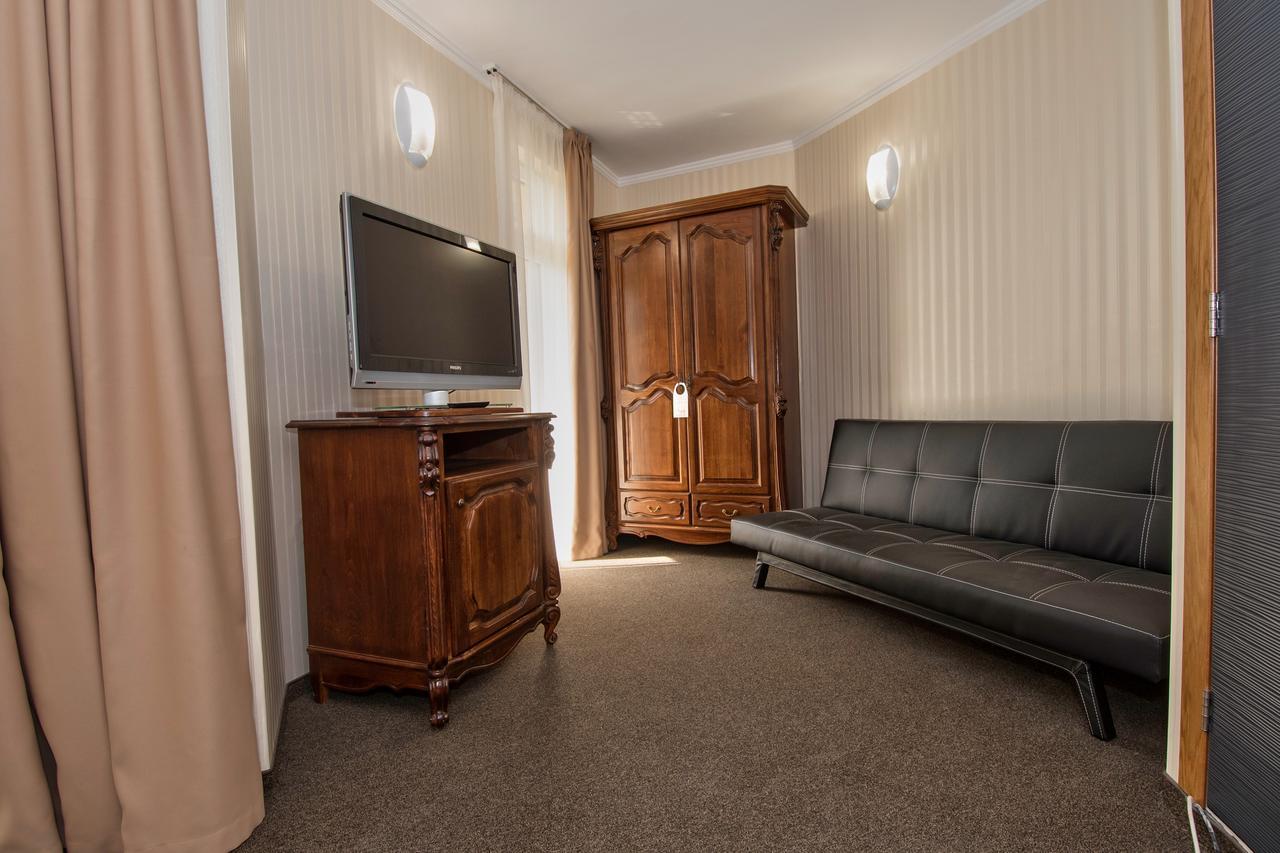 Hotel Perfect Varna Exterior photo