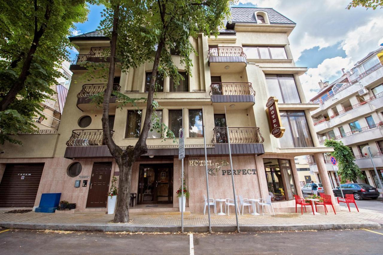 Hotel Perfect Varna Exterior photo