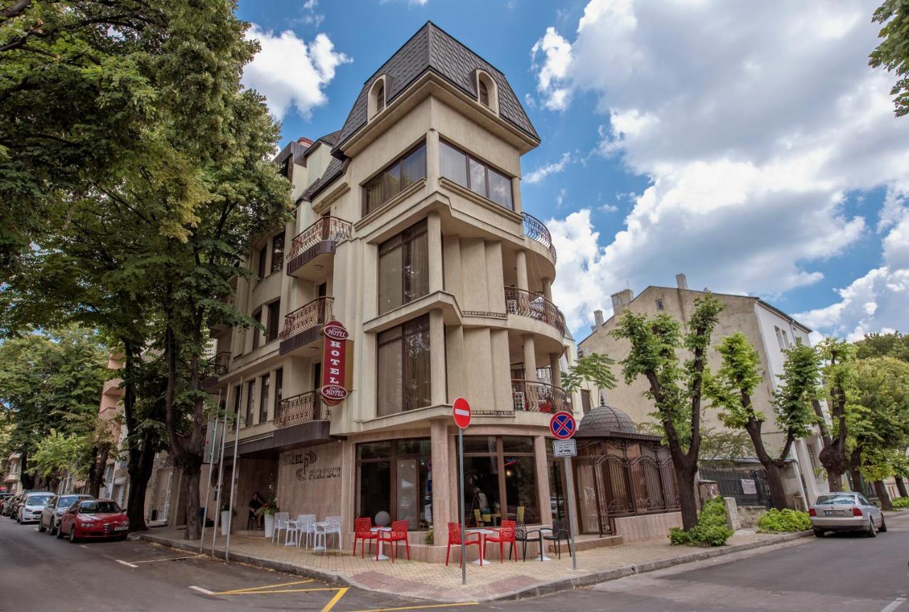 Hotel Perfect Varna Exterior photo